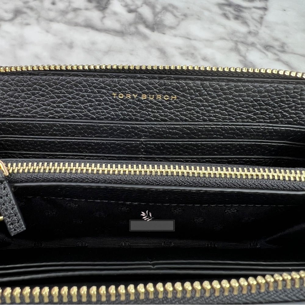 Tory Burch Black Pebbled Leather Zip Wallet with Card Holder and Gold Chain - Picture 7 of 12